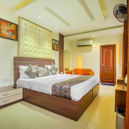 Vk Hotels & Resorts Αμριτσάρ Εξωτερικό φωτογραφία