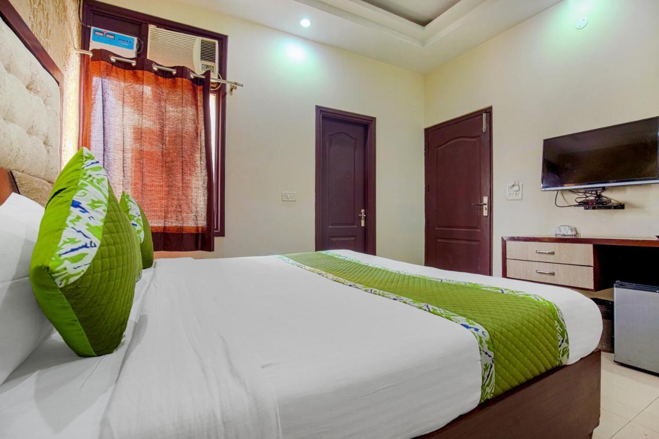 Vk Hotels & Resorts Αμριτσάρ Εξωτερικό φωτογραφία